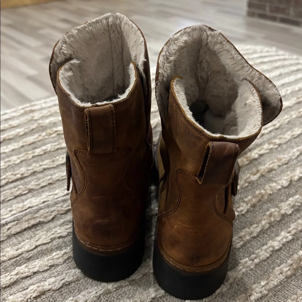TIMBERLAND Graceyn Biker Wp Distressed Brown Leather Ankle Mid Boots with Buckle